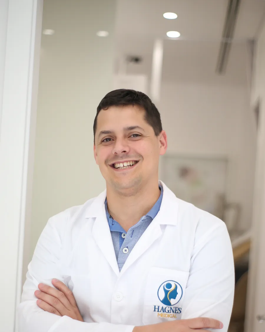 Luis González, técnico de neuromodulación en HAGNES Medical